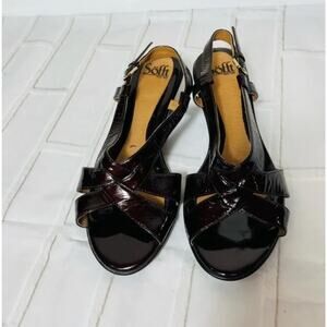 Sofft burgundy patent leather sandals size 9.5W